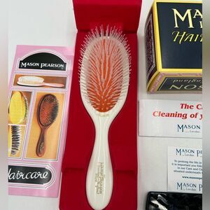 Mason Pearson, London, England BN3 handy bristle and nylon brush. White.